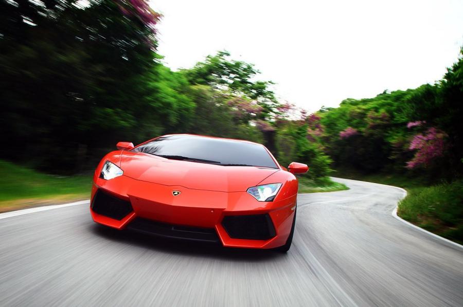  Lamborghini Aventador LP700-4 2011 года  (фото 150 из 204)